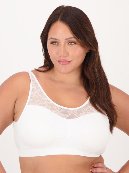 Lana Lace Front Seamfree Crop Lana Lace Front Seamfree Crop