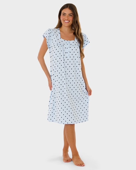 Womens Traditional Nightie Womens Traditional Nightie
